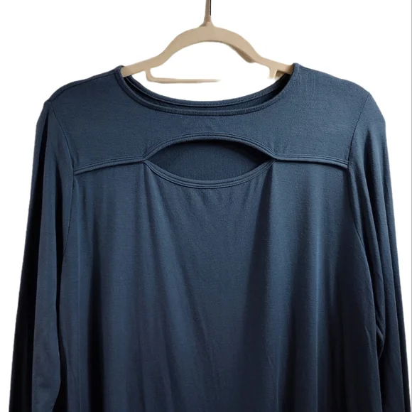 SOFT SURROUNDINGS Teal Beckett Cutout Keyhole Tunic Top SIZE PL - Picture 3 of 9